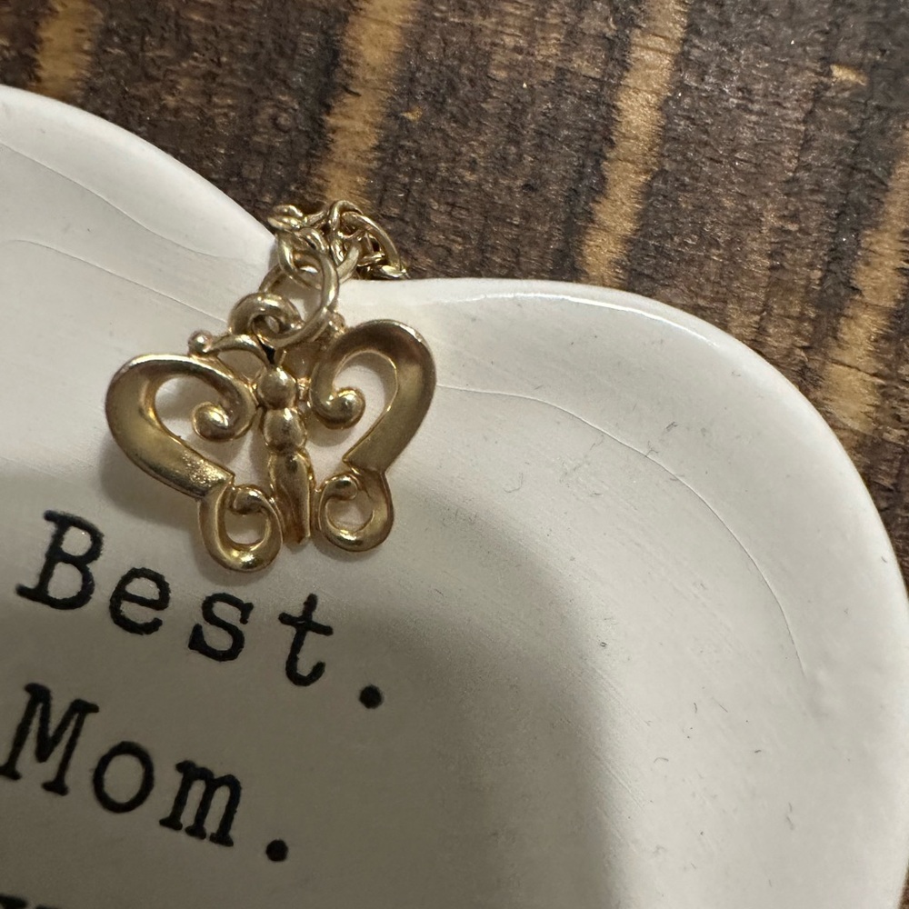 Retired James Avery gold butterfly charm Elegant Gold Butterfly charm
